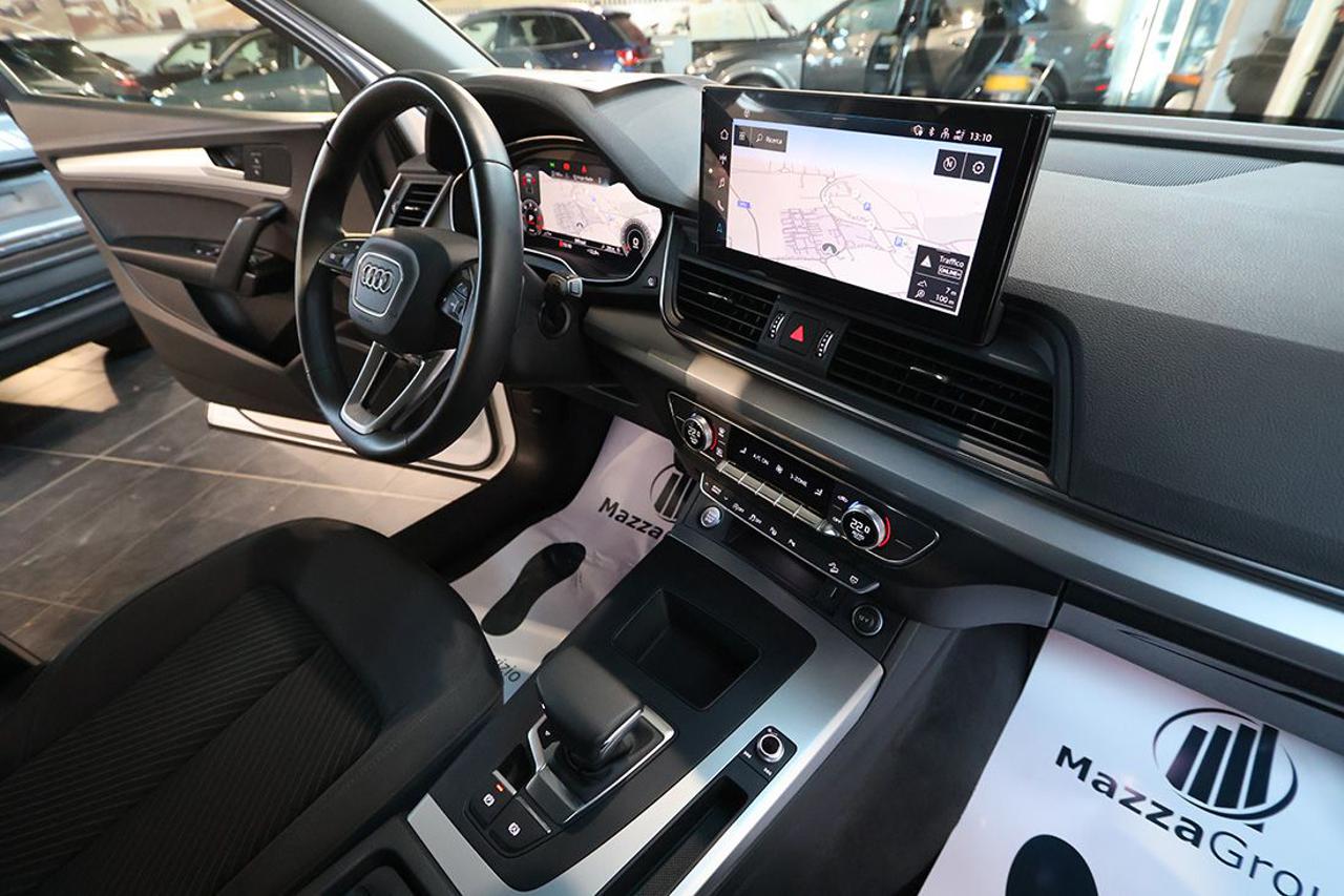 AUDI Q5 35 TDI S-Tronic Business Advanced - 41