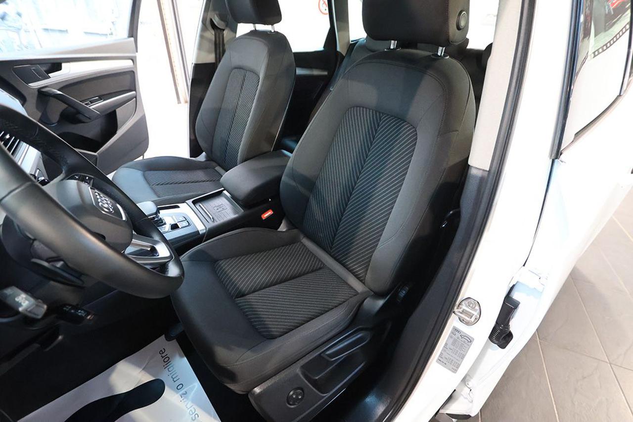 AUDI Q5 35 TDI S-Tronic Business Advanced - 18