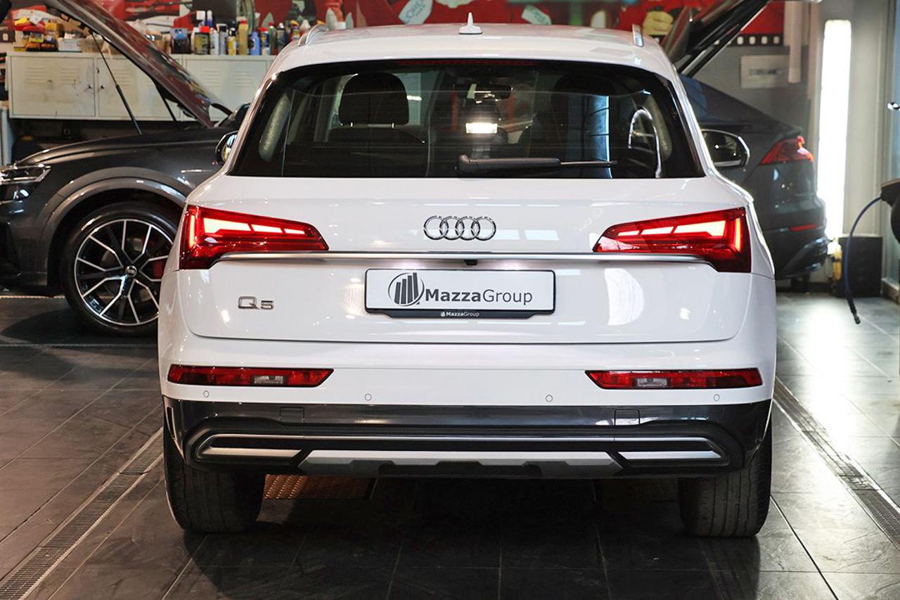 AUDI Q5 35 TDI S-Tronic Business Advanced - 4
