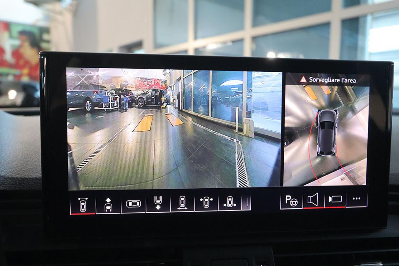 AUDI Q5 35 TDI S-Tronic Business Advanced - 25