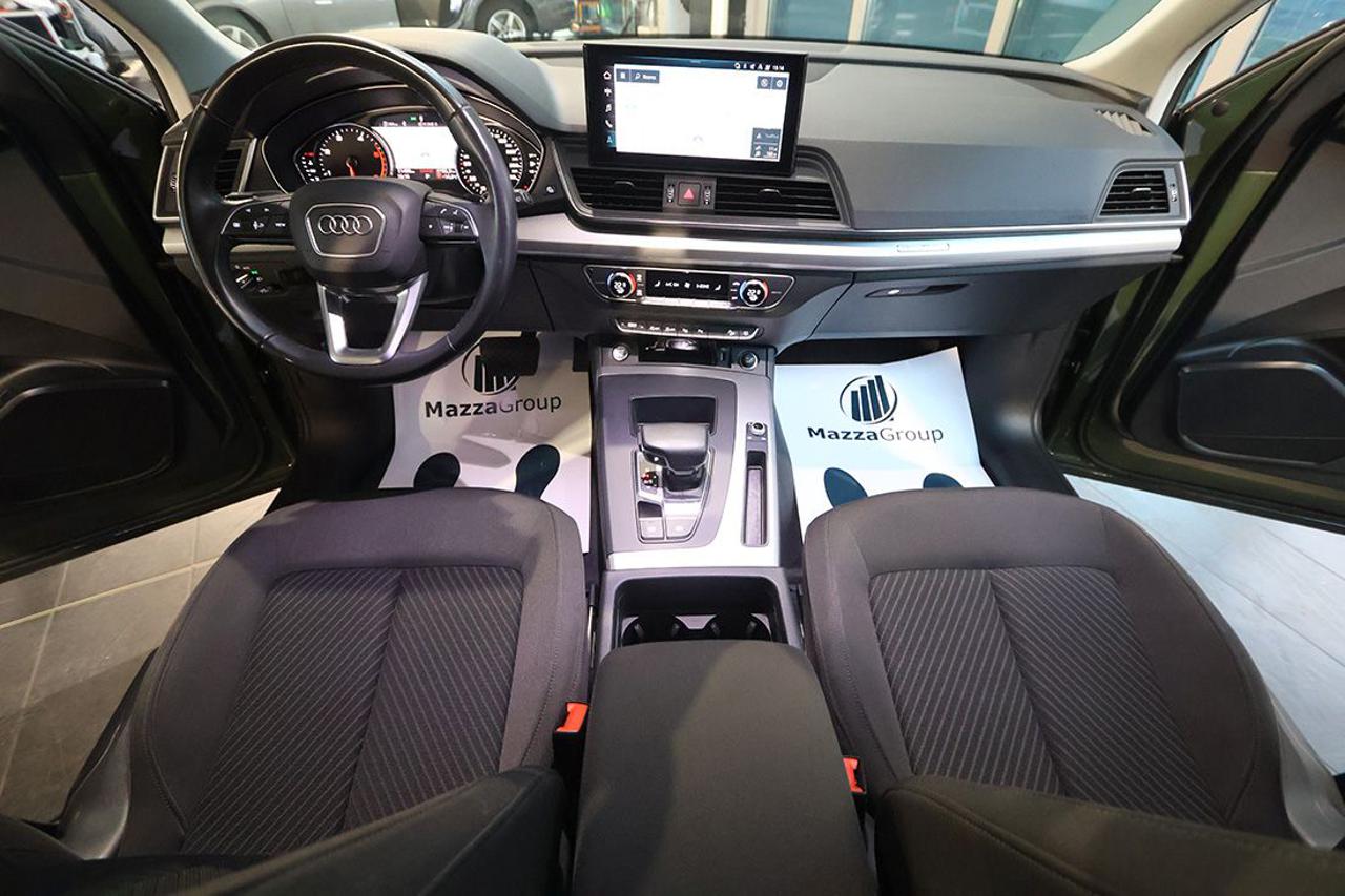 AUDI Q5 40 TDI Quattro S-Tronic Business - 19