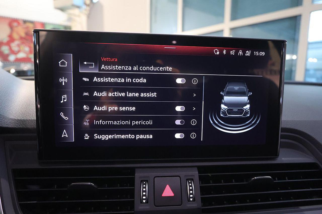 AUDI Q5 40 TDI Quattro S-Tronic Business - 34