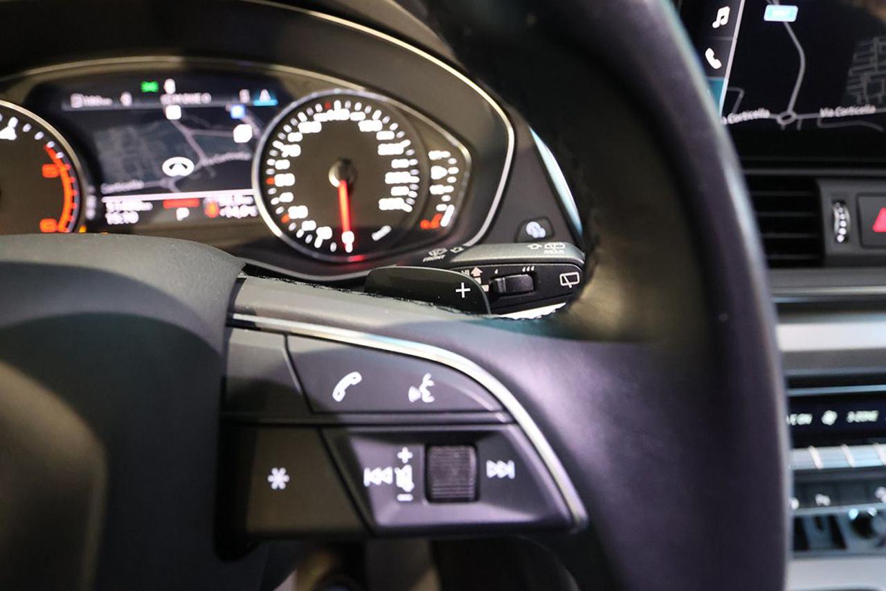 AUDI Q5 40 TDI Quattro S-Tronic Business - 26