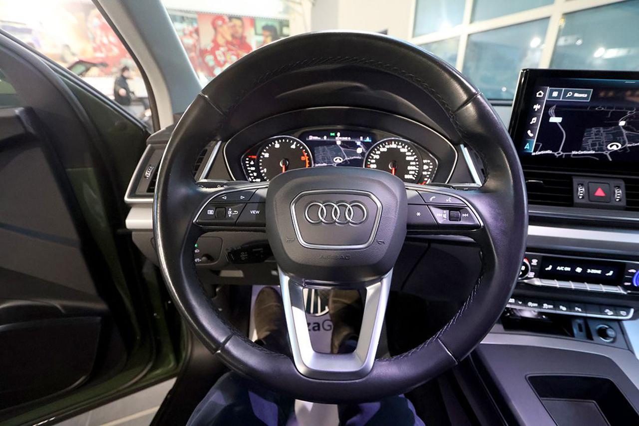 AUDI Q5 40 TDI Quattro S-Tronic Business - 25