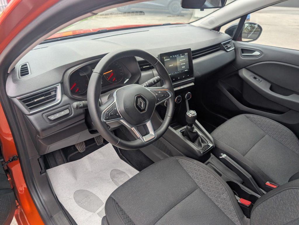 RENAULT Clio SCe 65 CV 5P Equilibre AZIENDALE OK NEOPATENTATI - 20