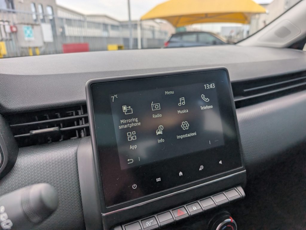 RENAULT Clio SCe 65 CV 5P Equilibre AZIENDALE OK NEOPATENTATI - 16