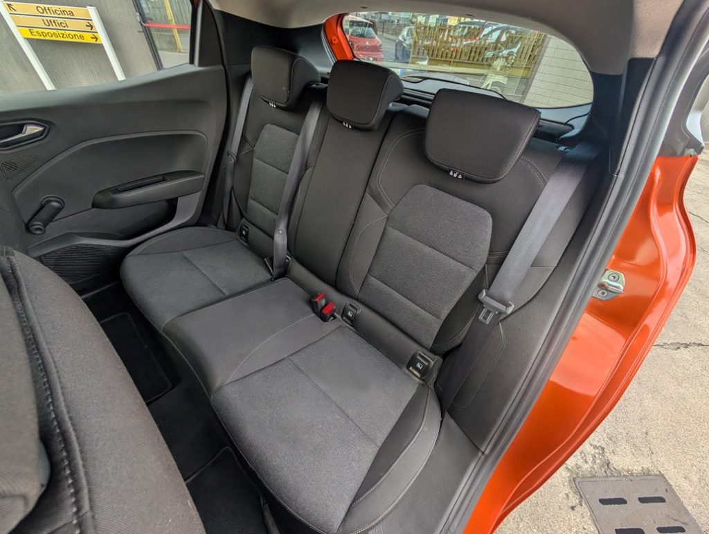 RENAULT Clio SCe 65 CV 5P Equilibre AZIENDALE OK NEOPATENTATI - 21