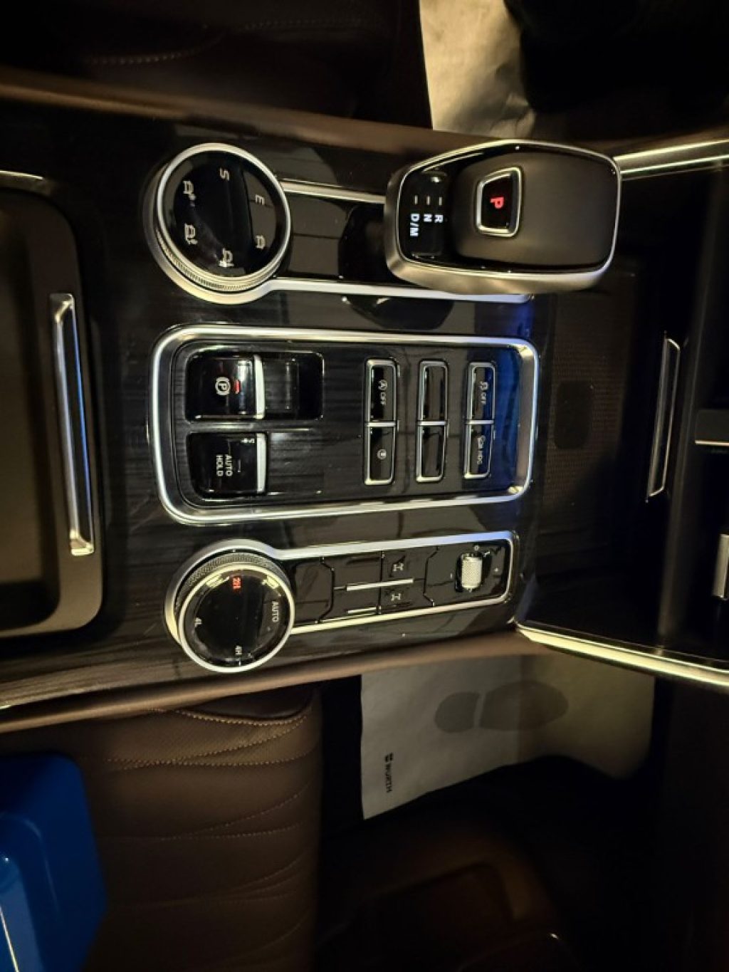 FOTON Tunland V 9 VGT Turbo DC 48V 8AT Flagship - 19