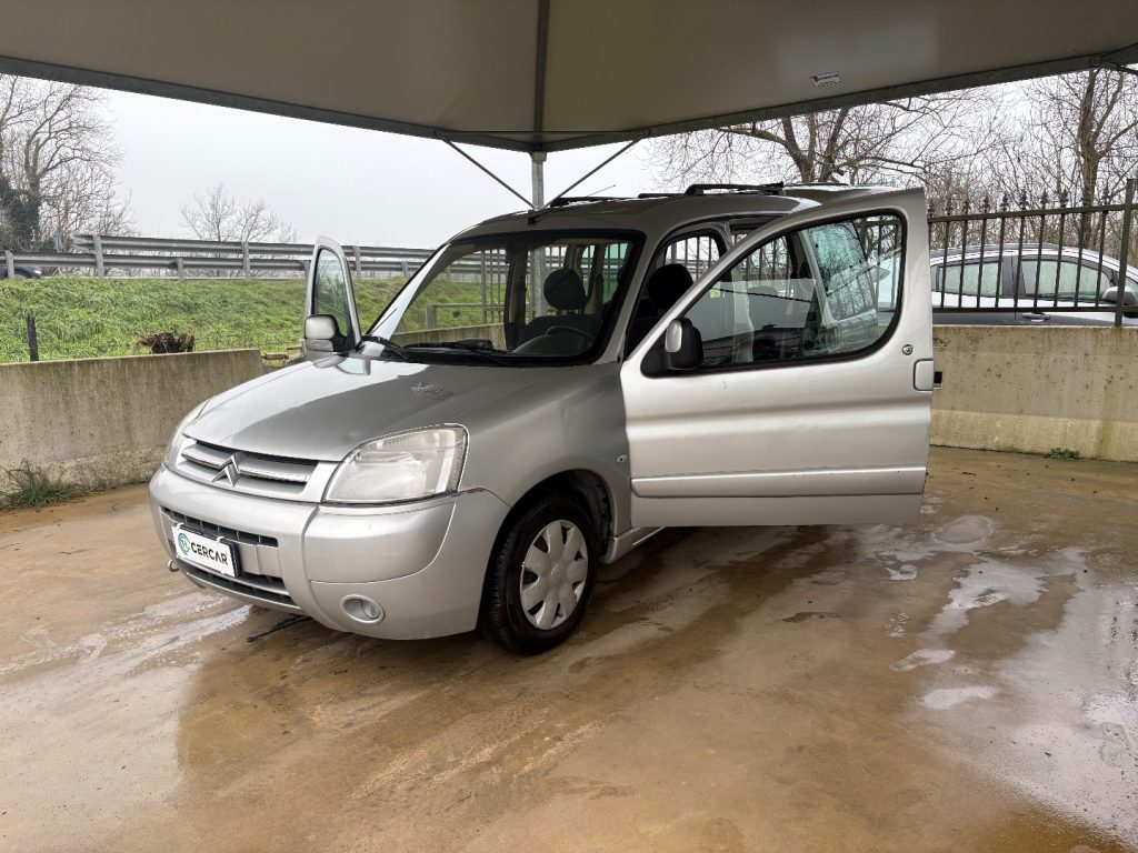 CITROEN Berlingo 1.4 5p. 5 POSTI CLIMA FARI FENDI OK NEOP - 26