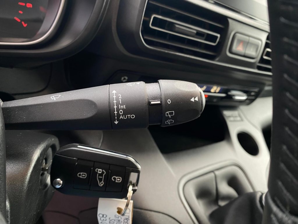 CITROEN Berlingo BlueHDi 1.5 Shine M *Navi*Retrocamera*Sensori - 13