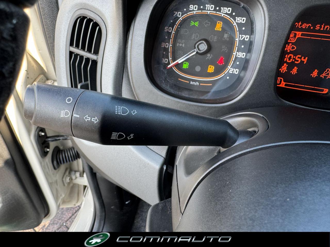 FIAT Panda 0.9 TwinAir Turbo Natural Power Lounge - 13