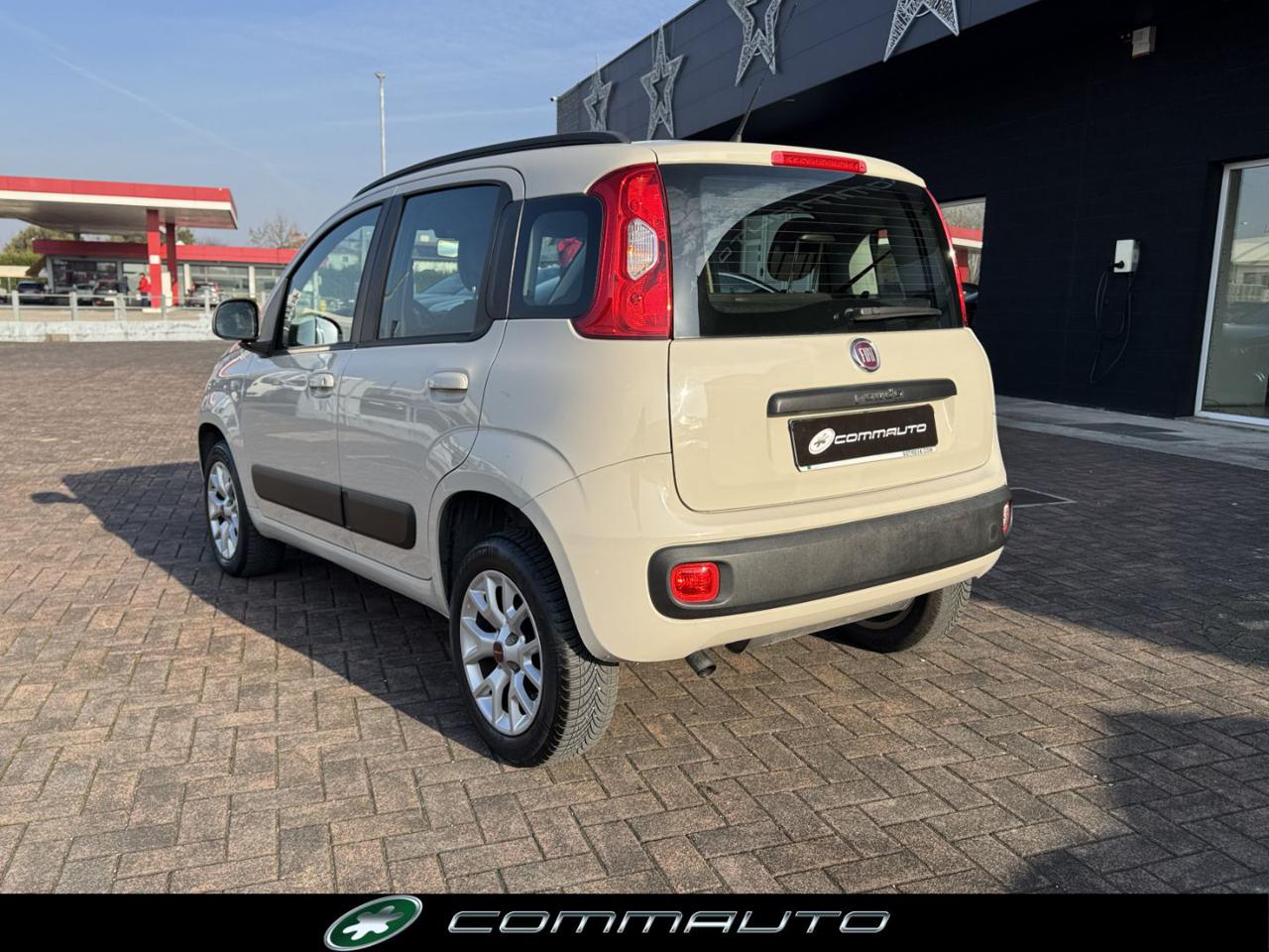 FIAT Panda 0.9 TwinAir Turbo Natural Power Lounge - 6