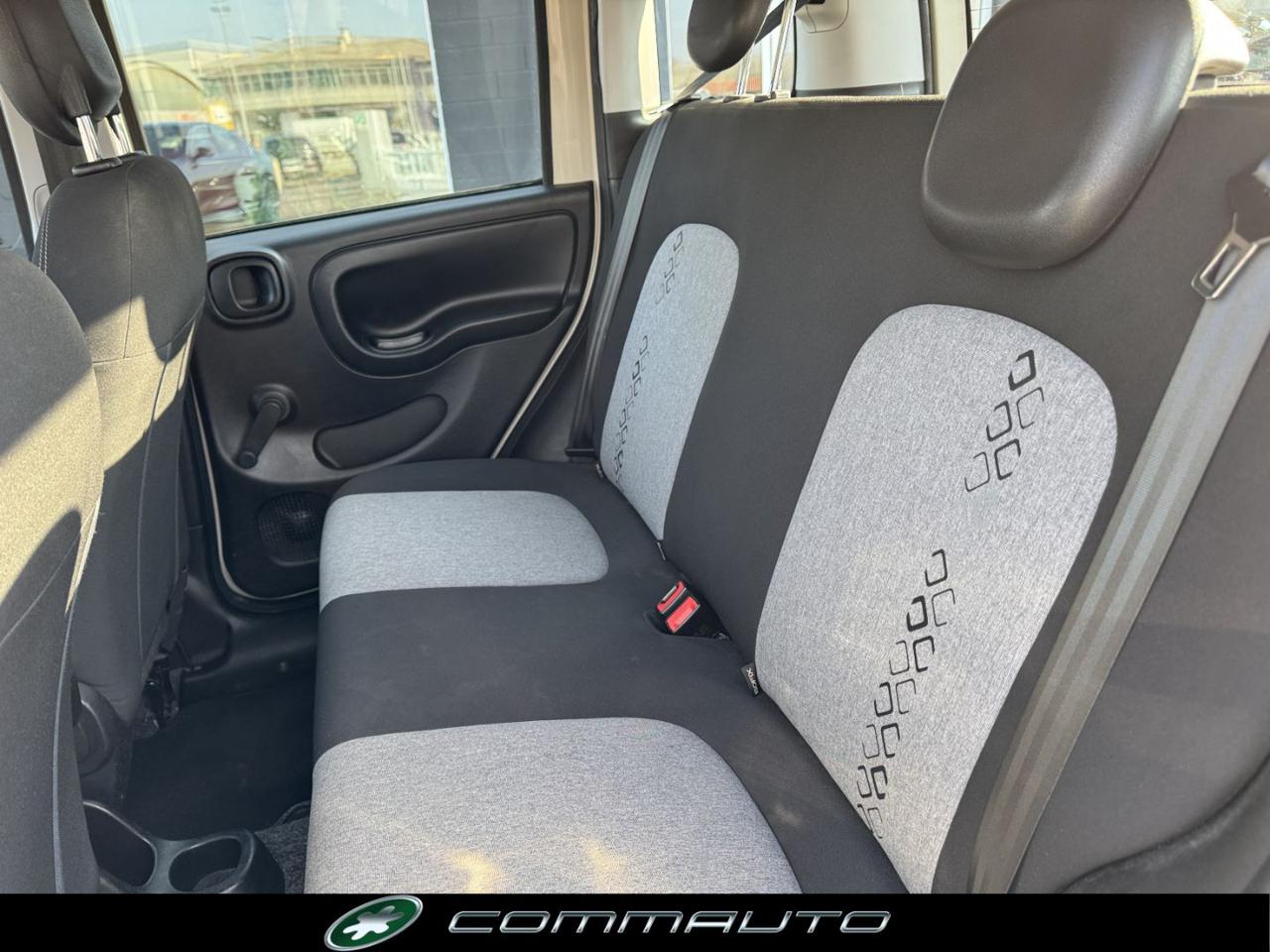 FIAT Panda 0.9 TwinAir Turbo Natural Power Lounge - 19