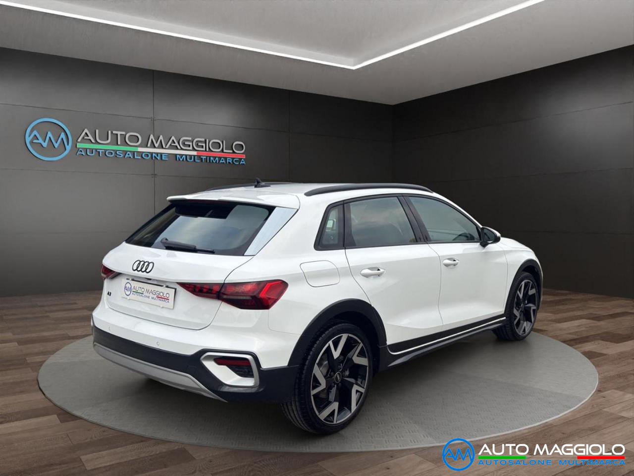 AUDI A3 allstreet TFSI 150 CV S-tronic Identity Contrast - 5