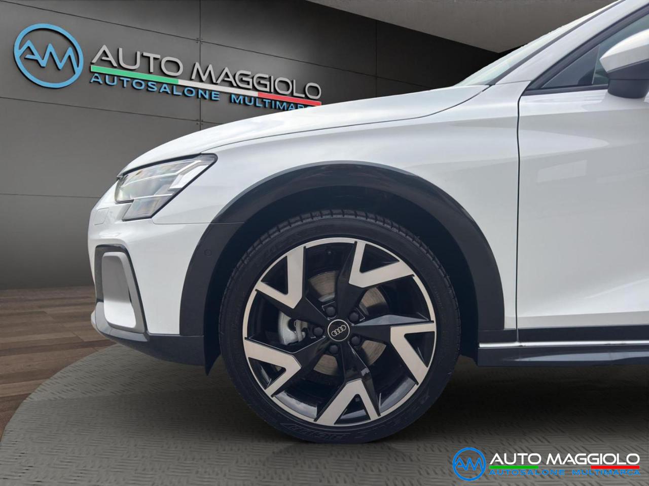 AUDI A3 allstreet TFSI 150 CV S-tronic Identity Contrast - 9