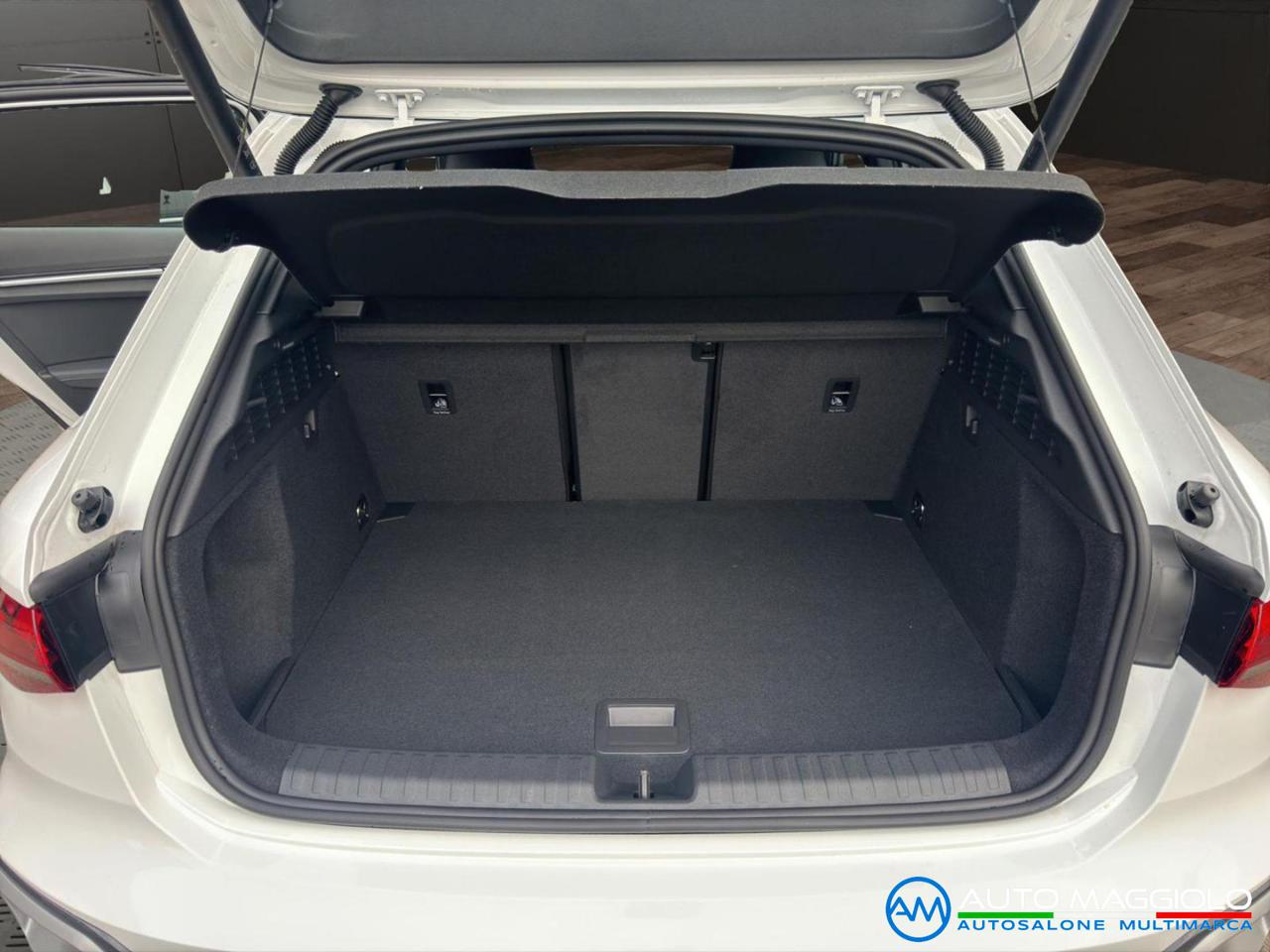 AUDI A3 allstreet TFSI 150 CV S-tronic Identity Contrast - 13