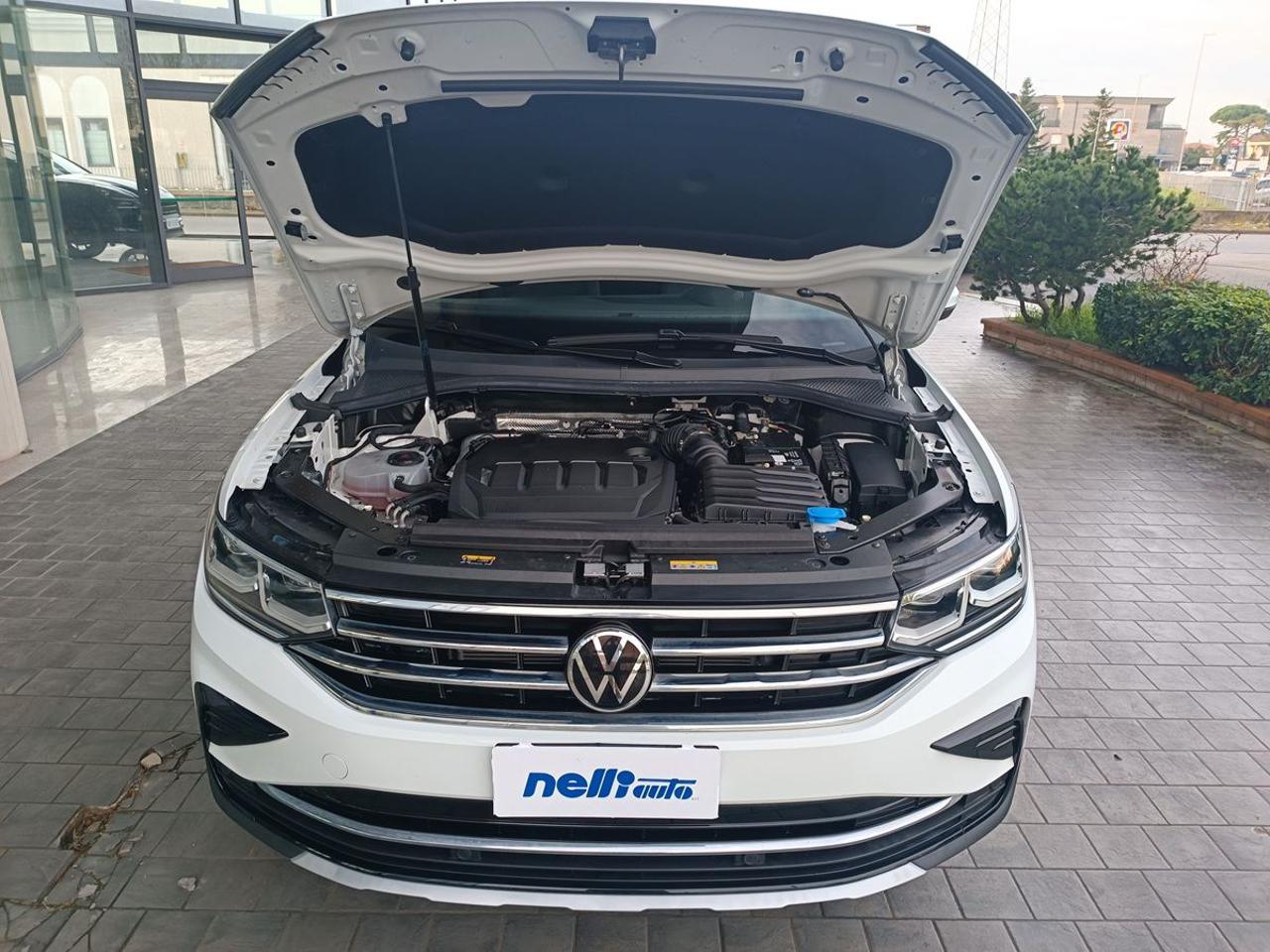 VOLKSWAGEN Tiguan 2.0 TDI 150 CV SCR DSG Elegance - 26