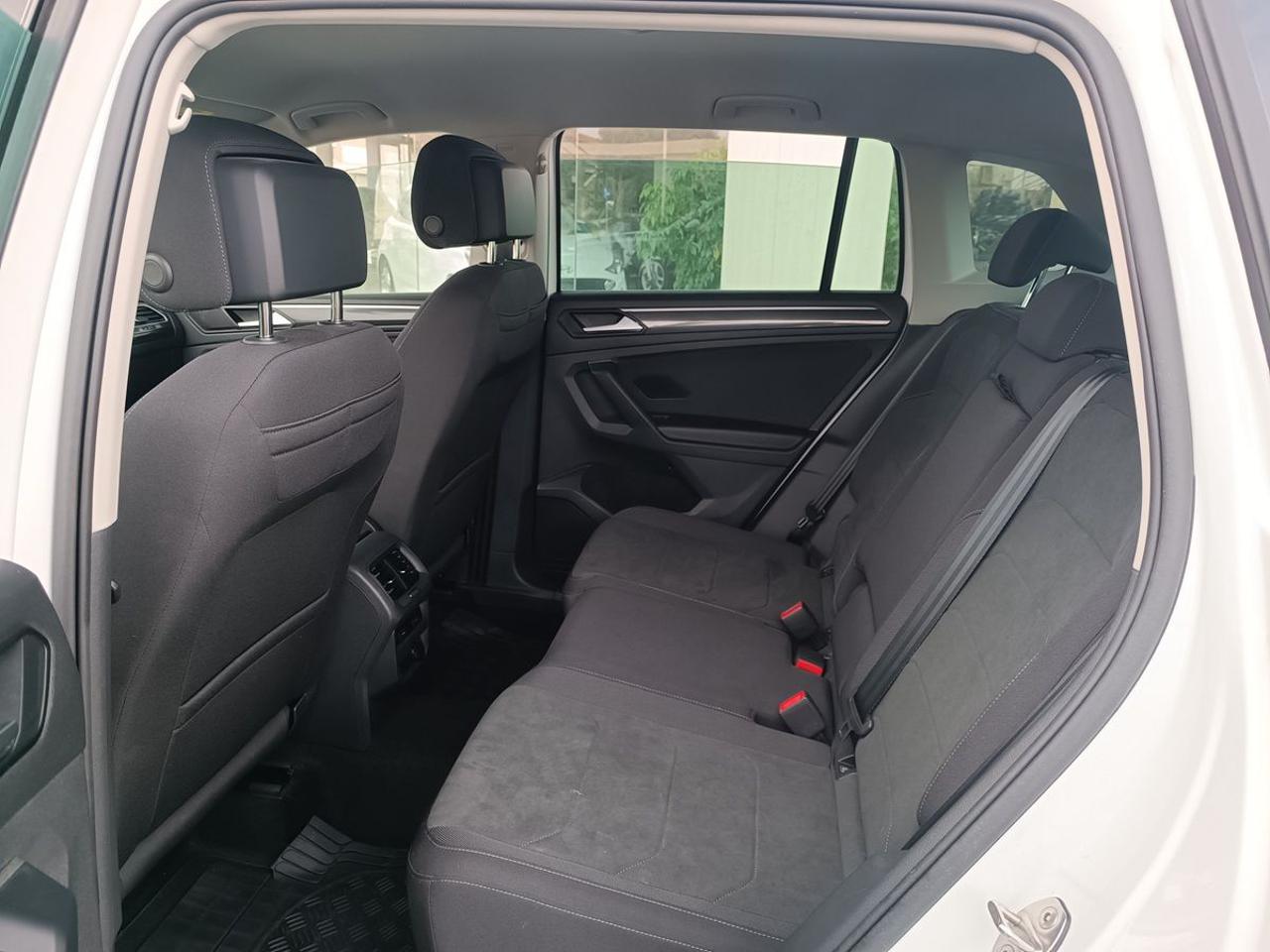 VOLKSWAGEN Tiguan 2.0 TDI 150 CV SCR DSG Elegance - 7
