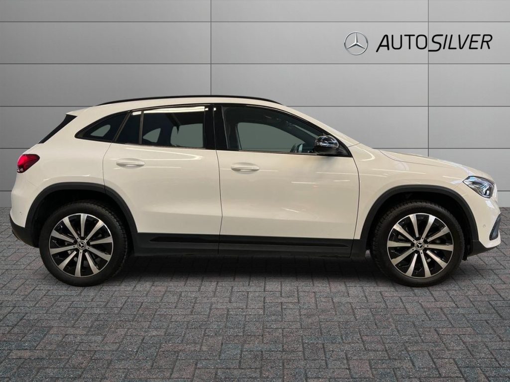 MERCEDES-BENZ GLA 180 d Automatic Sport Plus - 5