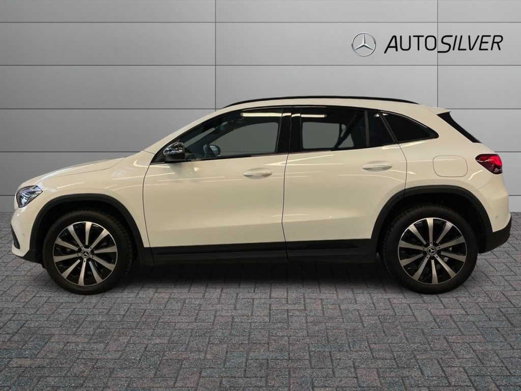 MERCEDES-BENZ GLA 180 d Automatic Sport Plus - 6