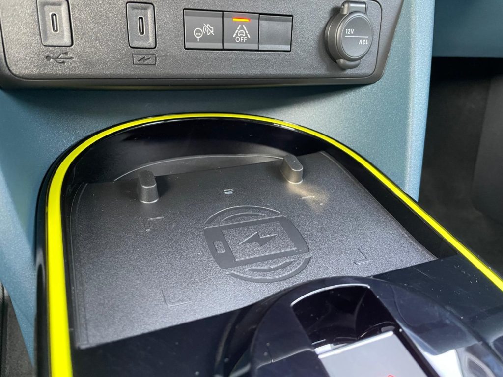 FIAT Grande Panda 1.2 Hybrid 110 CV S&S La Prima - 24