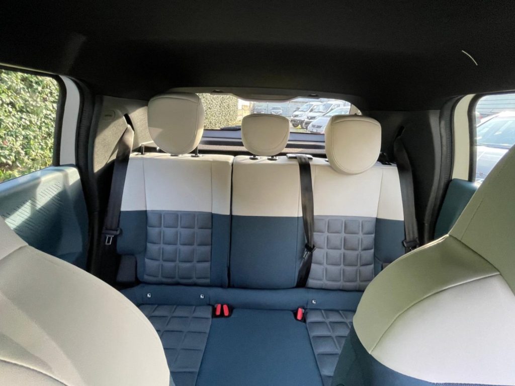 FIAT Grande Panda 1.2 Hybrid 110 CV S&S La Prima - 30