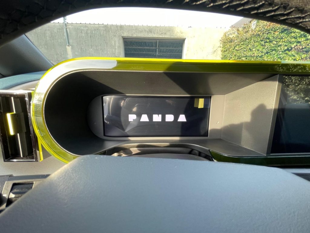 FIAT Grande Panda 1.2 Hybrid 110 CV S&S La Prima - 32