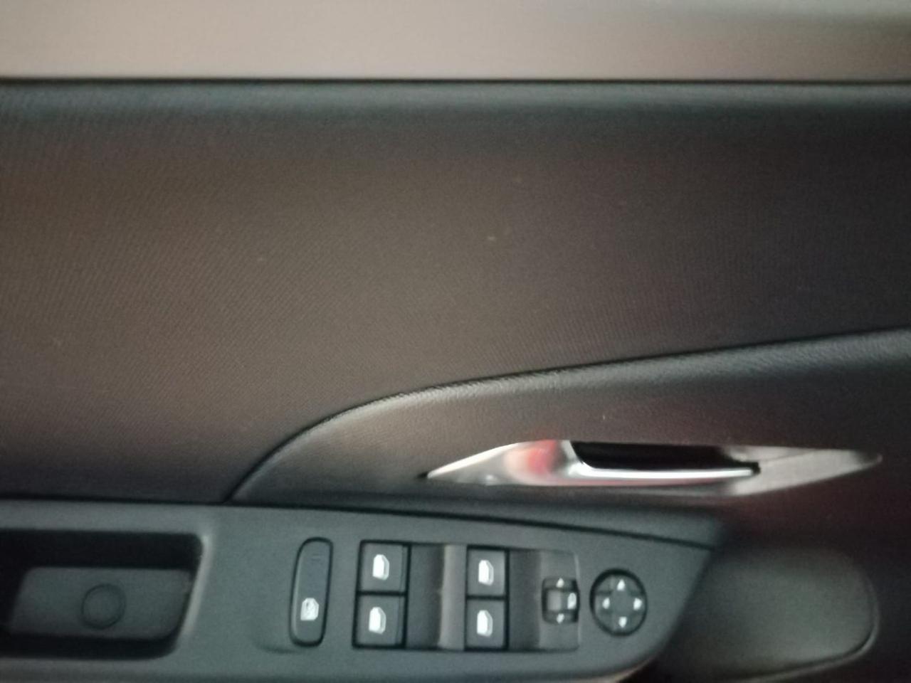 OPEL Corsa 1.2 Edition Business - 14