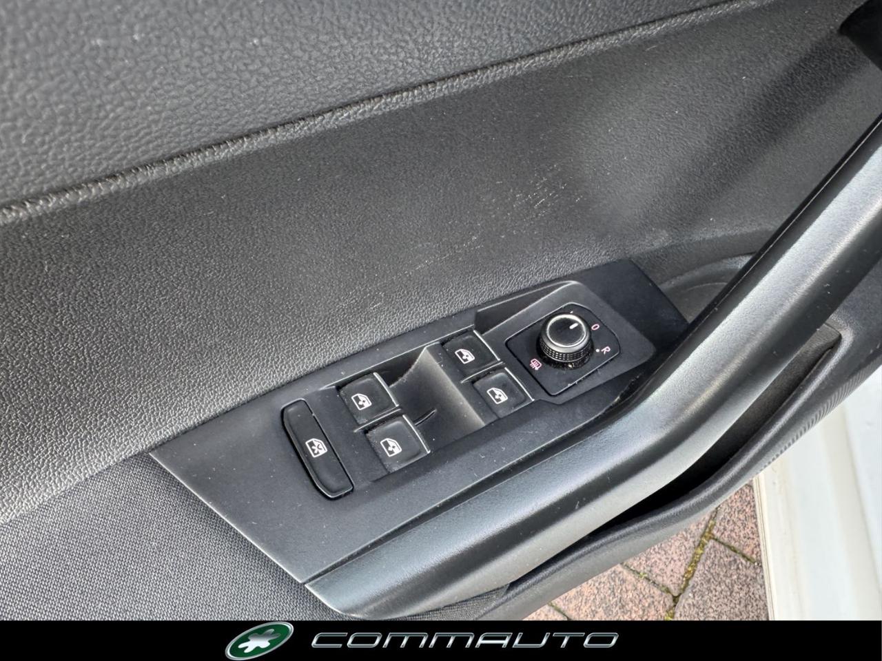 VOLKSWAGEN Polo Business 1.6 TDI 5p. Comfortline BlueMotion Tech. - 10