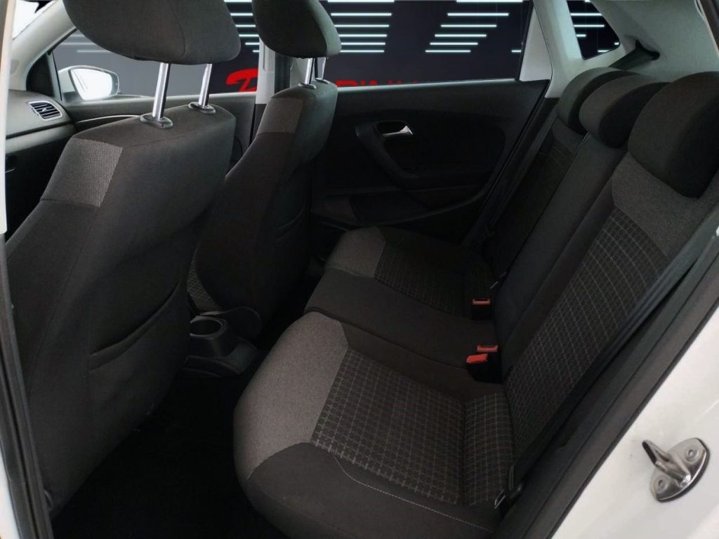 VOLKSWAGEN Polo 1.4 TDI 90 CV Cambio Automatico Pronta Consegna - 16