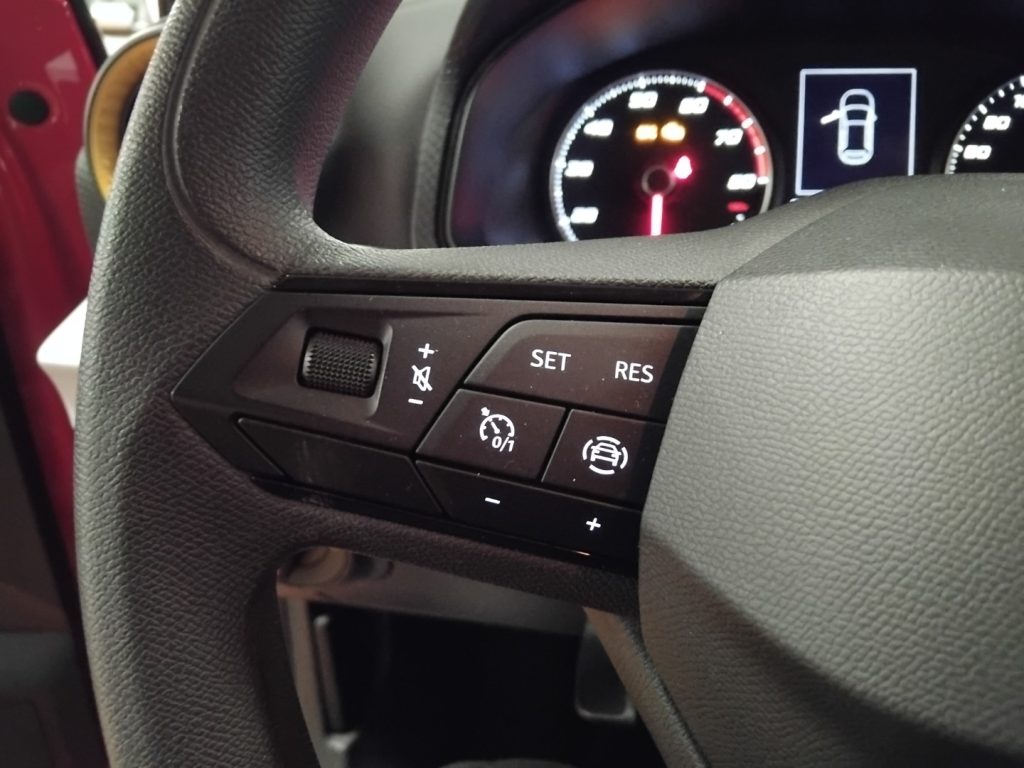 SEAT Ibiza 1.0 MPI 5 porte Reference - 27