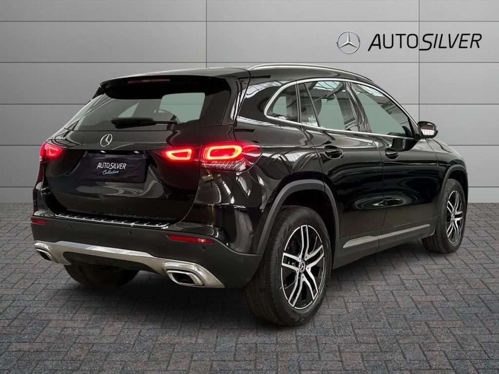 MERCEDES-BENZ GLA 180 d Automatic Sport Plus - 2