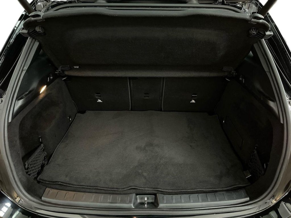 MERCEDES-BENZ GLA 180 d Automatic Sport Plus - 13