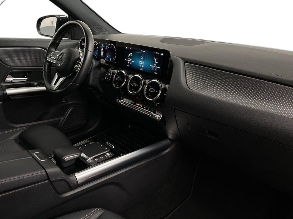 MERCEDES-BENZ GLA 180 d Automatic Sport Plus - 15