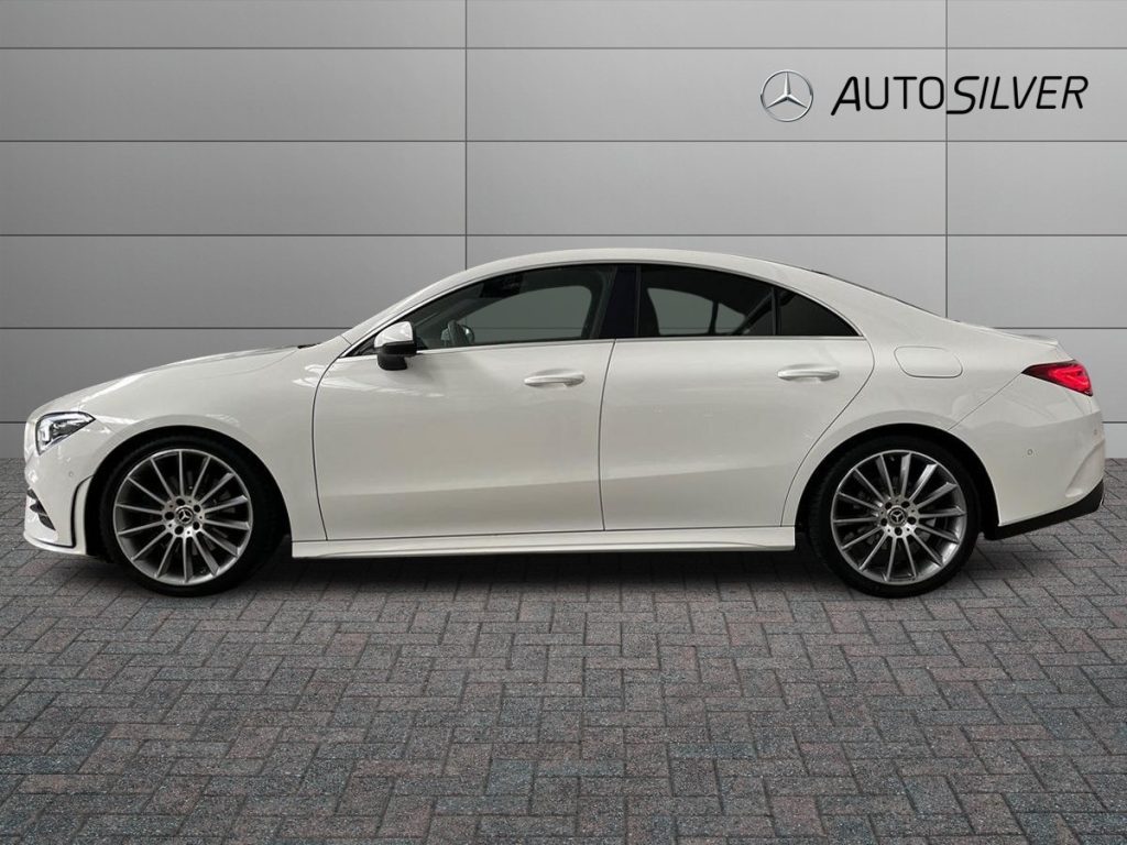MERCEDES-BENZ CLA 200 Automatic Premium - 6