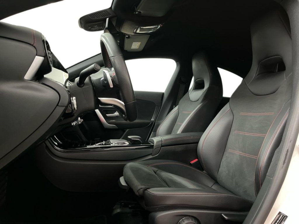 MERCEDES-BENZ CLA 200 Automatic Premium - 10