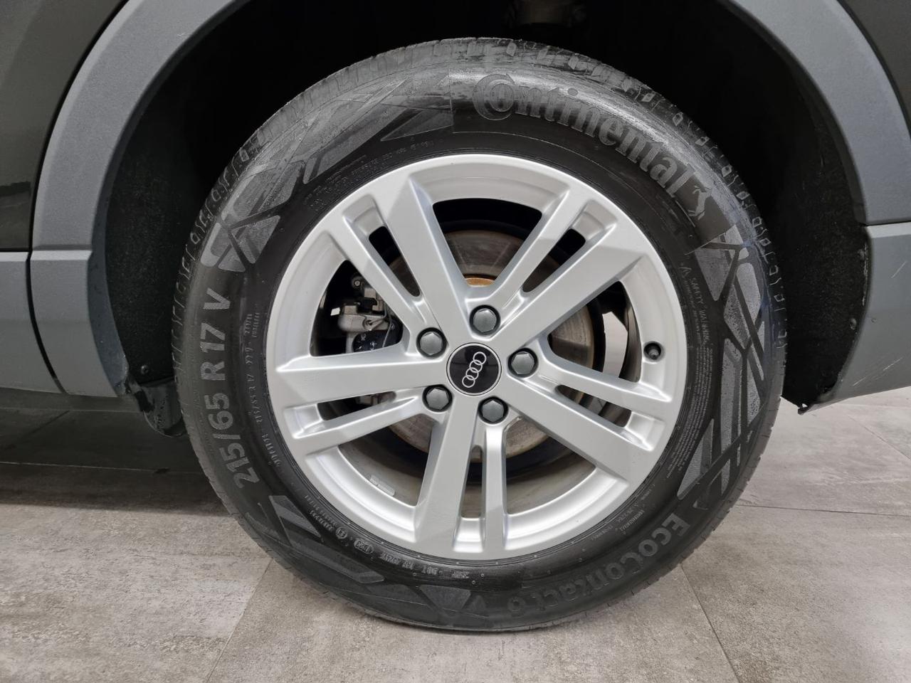 AUDI Q3 35 TFSI S tronic Business - 15