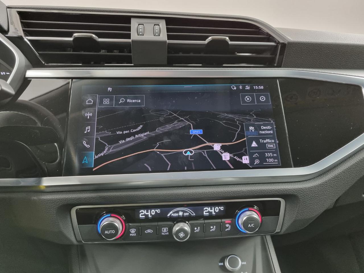 AUDI Q3 35 TFSI S tronic Business - 12