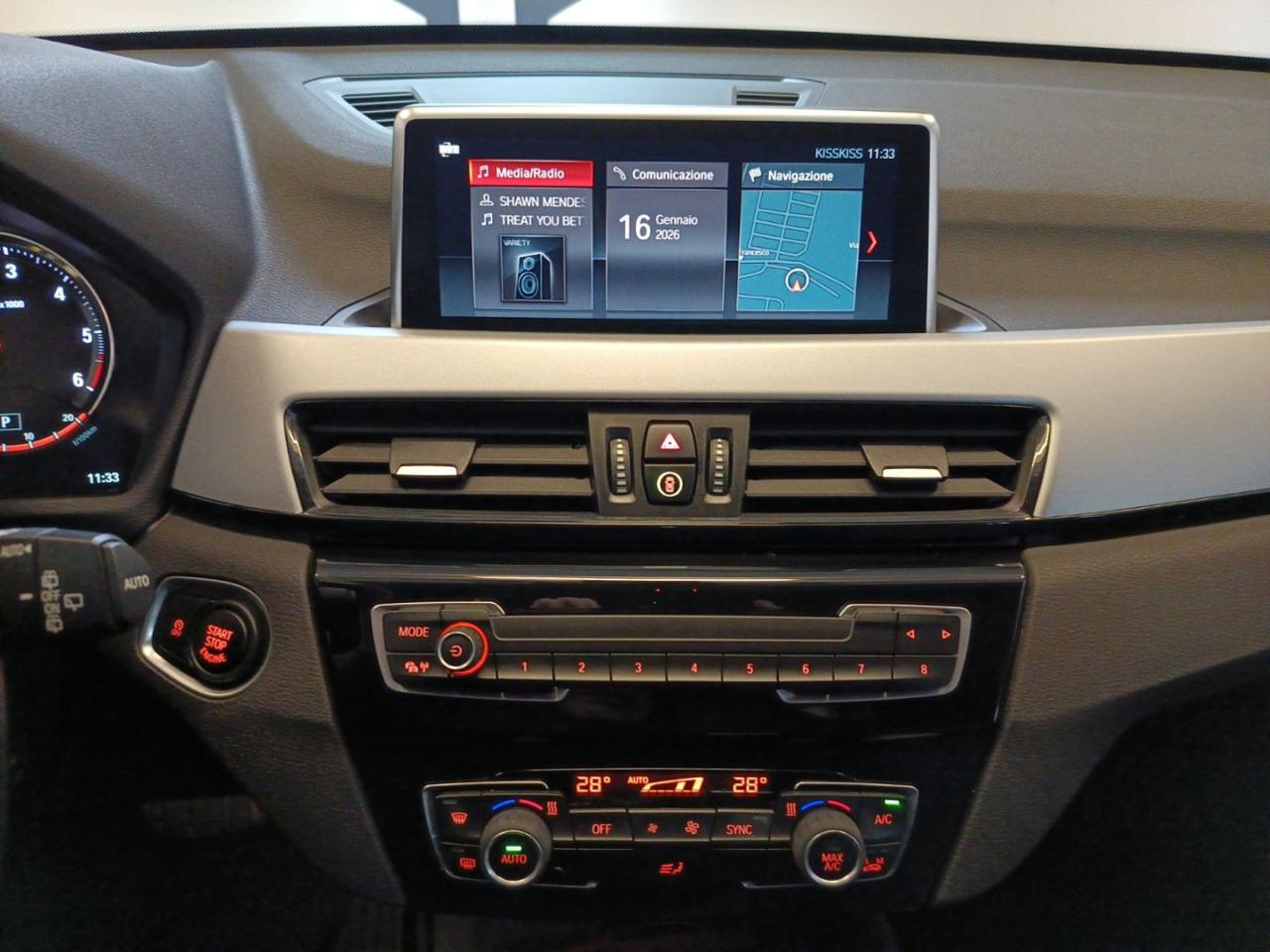 BMW X1 sDrive18d Business Advantage - 16