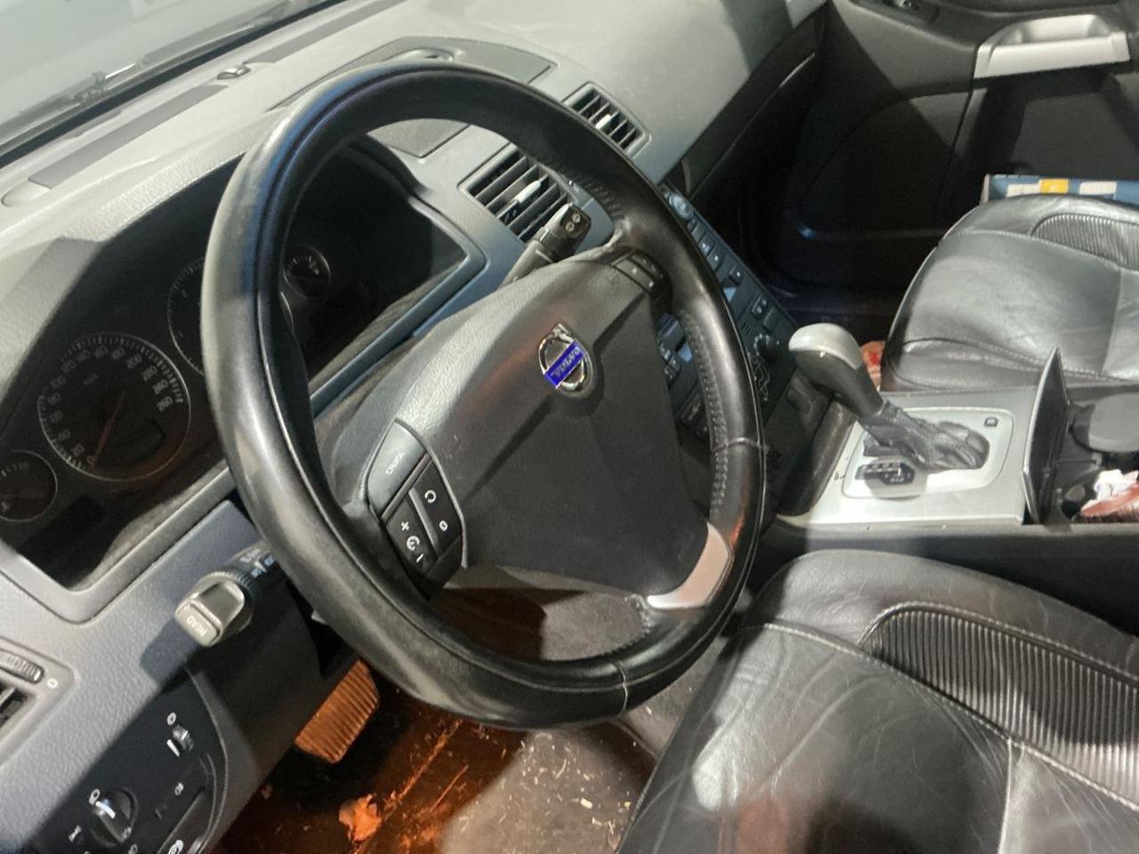 VOLVO XC90 2.4 D5 185 CV AWD - 11