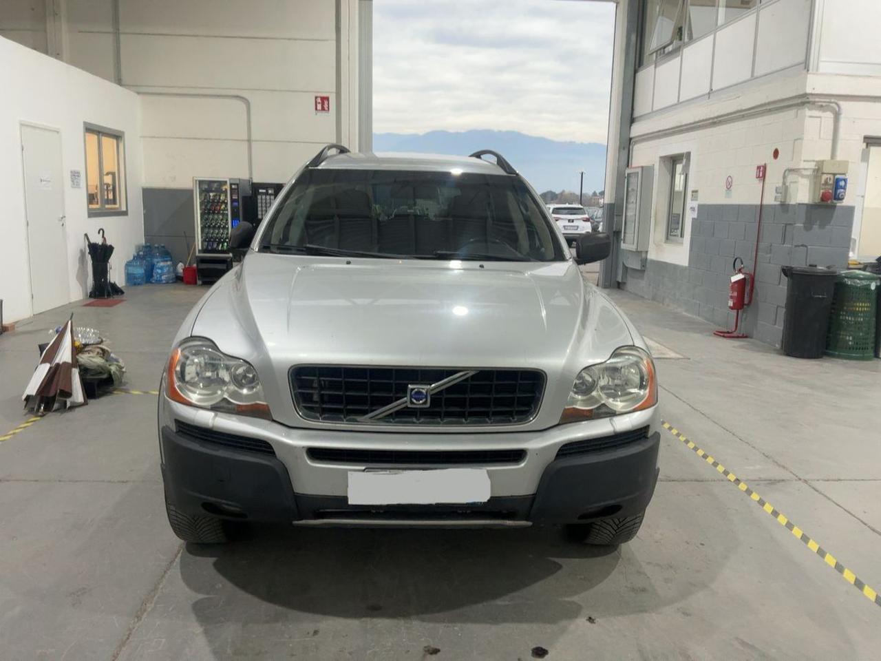 VOLVO XC90 2.4 D5 185 CV AWD - 2