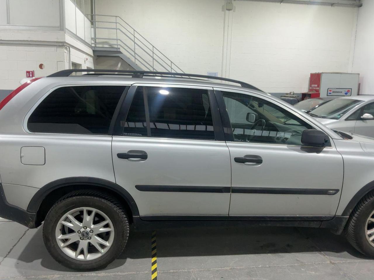 VOLVO XC90 2.4 D5 185 CV AWD - 7