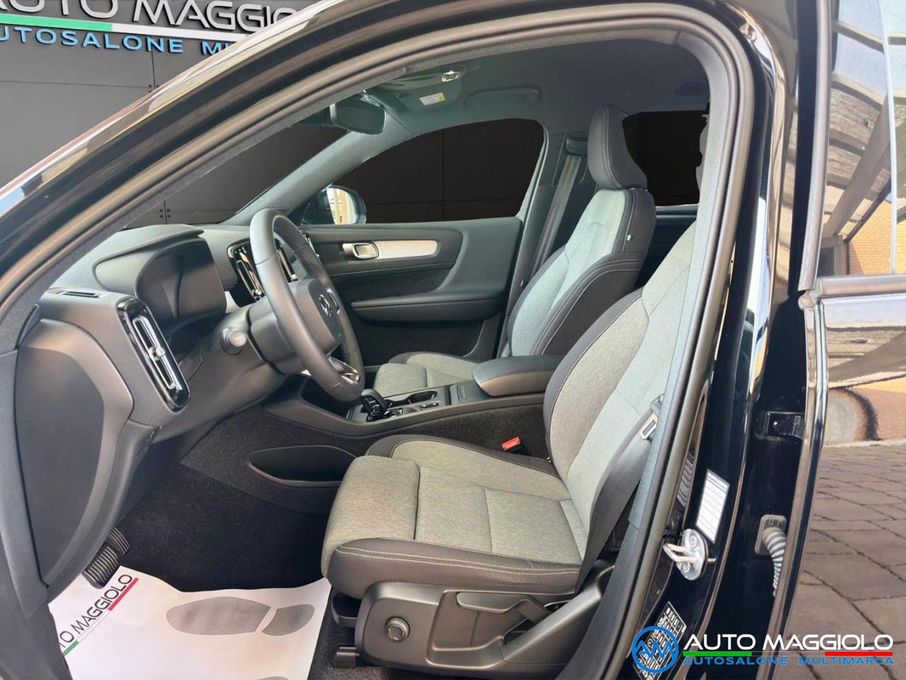 VOLVO XC40 T2 1.5 Benzina 130 CV Automatico Core PREZZO REALE - 10