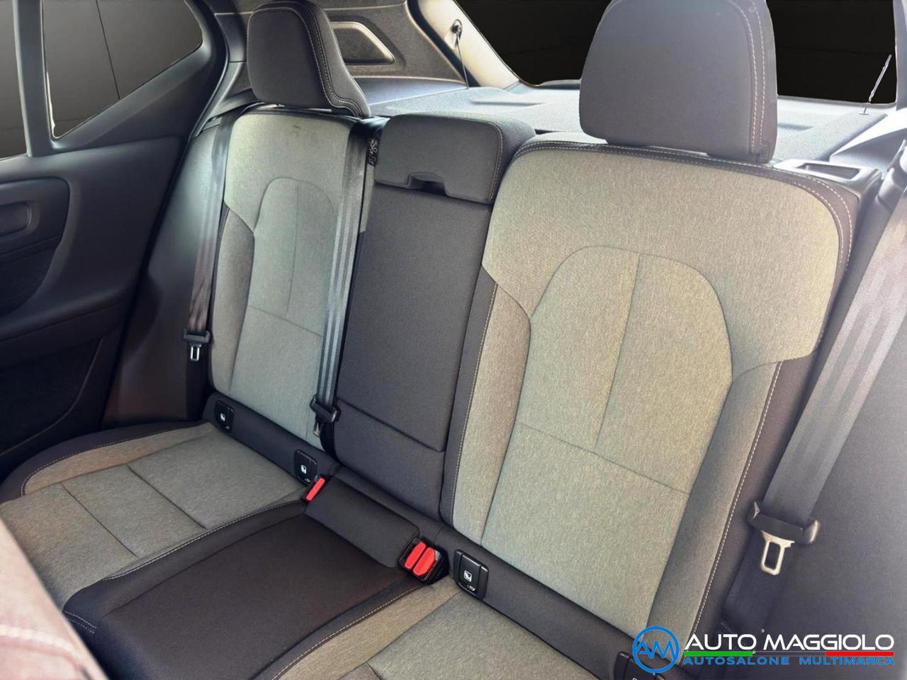 VOLVO XC40 T2 1.5 Benzina 130 CV Automatico Core PREZZO REALE - 11