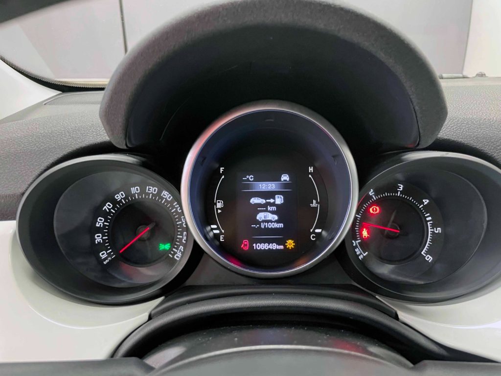 FIAT 500X 1.6 MJT LOUNGE 4x2 120CV - 19