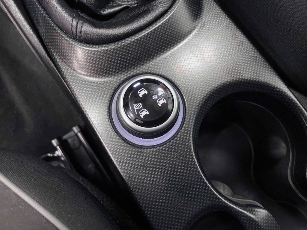 FIAT 500X 1.6 MJT LOUNGE 4x2 120CV - 28