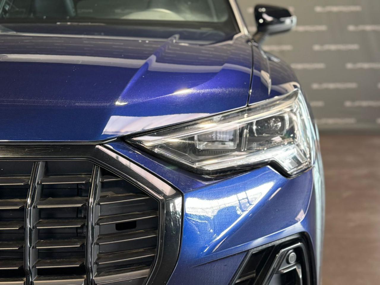 AUDI Q3 35 TDI S tronic Identity Black - 7