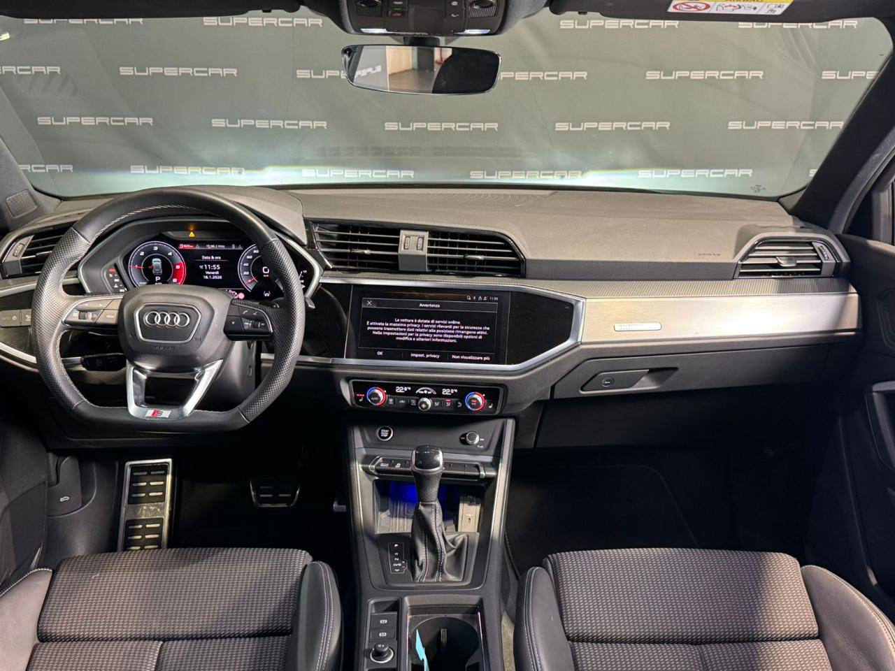 AUDI Q3 35 TDI S tronic Identity Black - 9