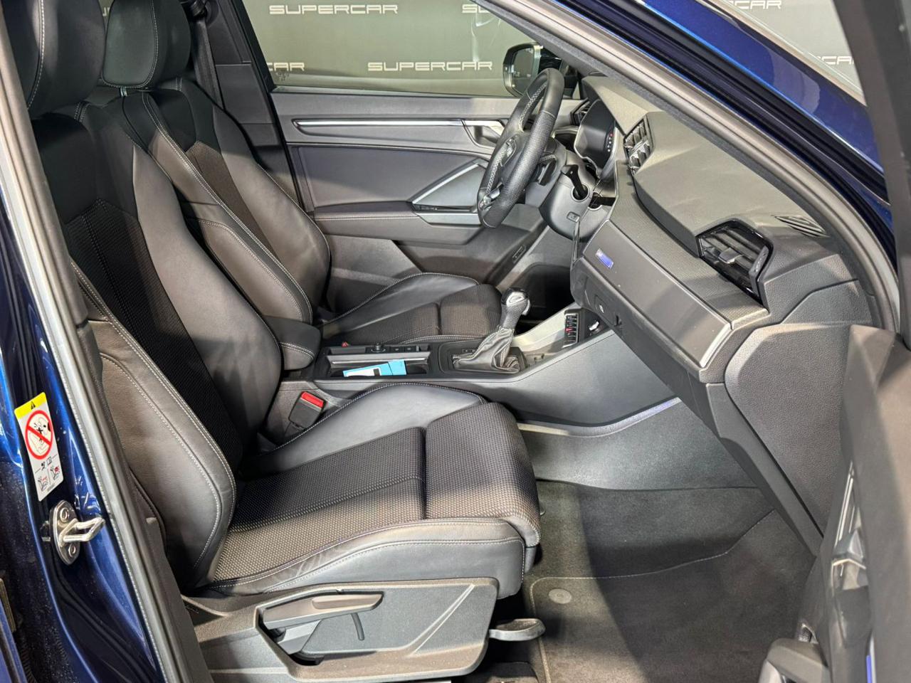 AUDI Q3 35 TDI S tronic Identity Black - 11