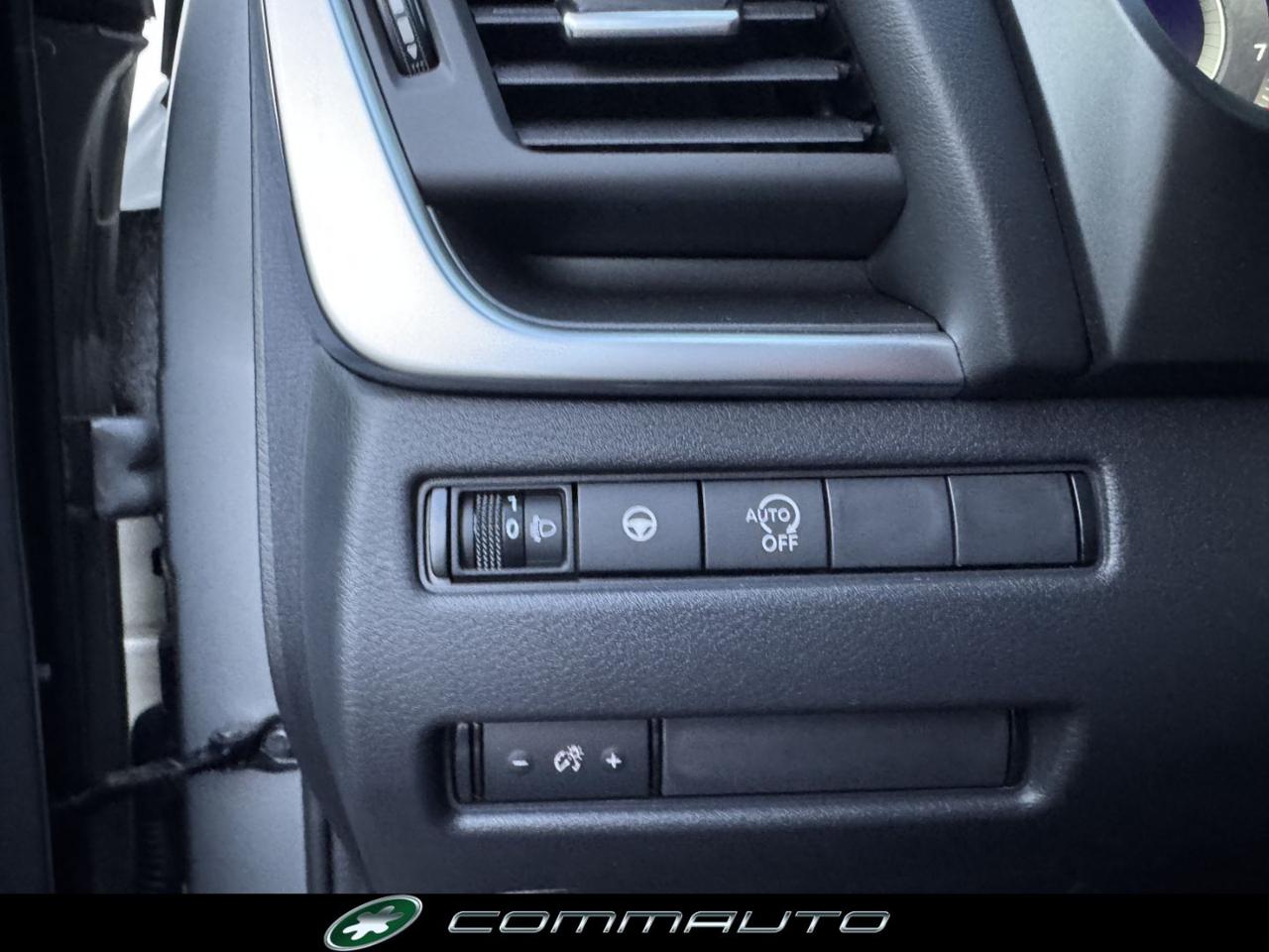 NISSAN Qashqai MHEV 158 CV Xtronic N-Connecta - 16